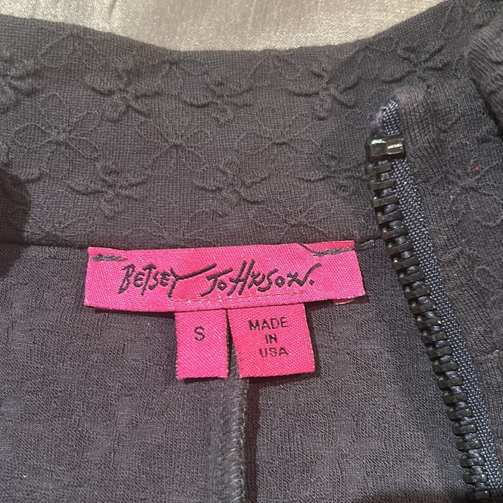 Betsey Johnson Grey Bustle Jacket - Picture 8 of 11